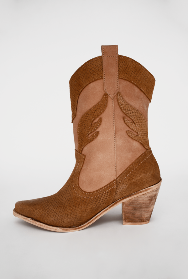 Bota Texana de Cuero Juliana Camel Caimán